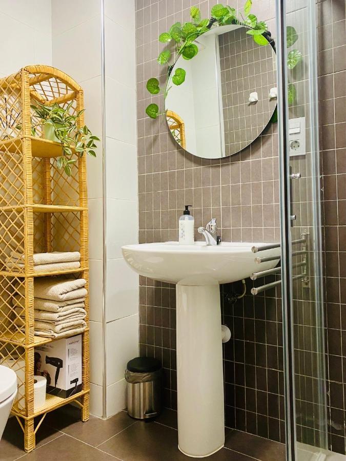Apartamento Ronda Genil Con Parking Gratuito Granada Eksteriør bilde